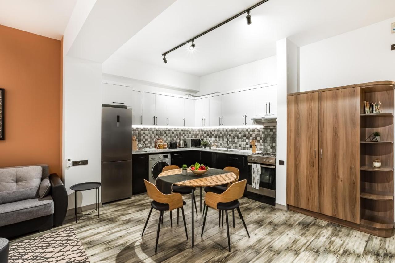 Hotelise I Gin Apartment Yerevan Exterior photo